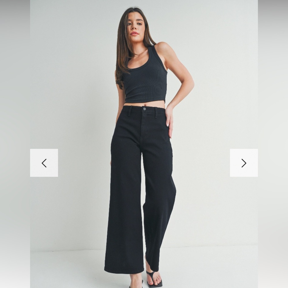 Just Black Denim: Black, wide-leg cropped jeans